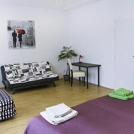 Budget Charles Square Appartement