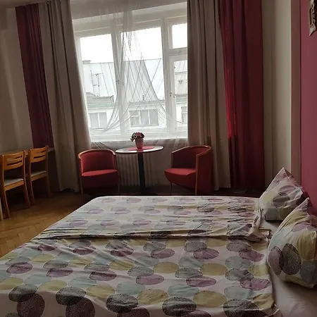 Lägenhet Budget Charles Square Prag