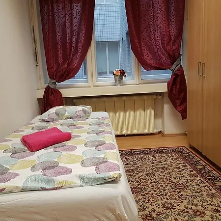 Budget Charles Square Appartement Prague